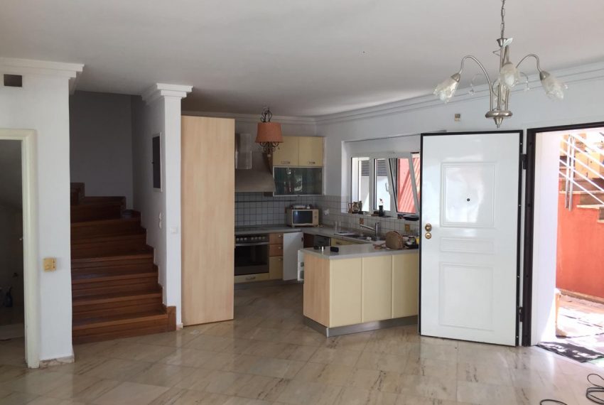 bb0844ba-c2e9-41ad-9057-55c395750381